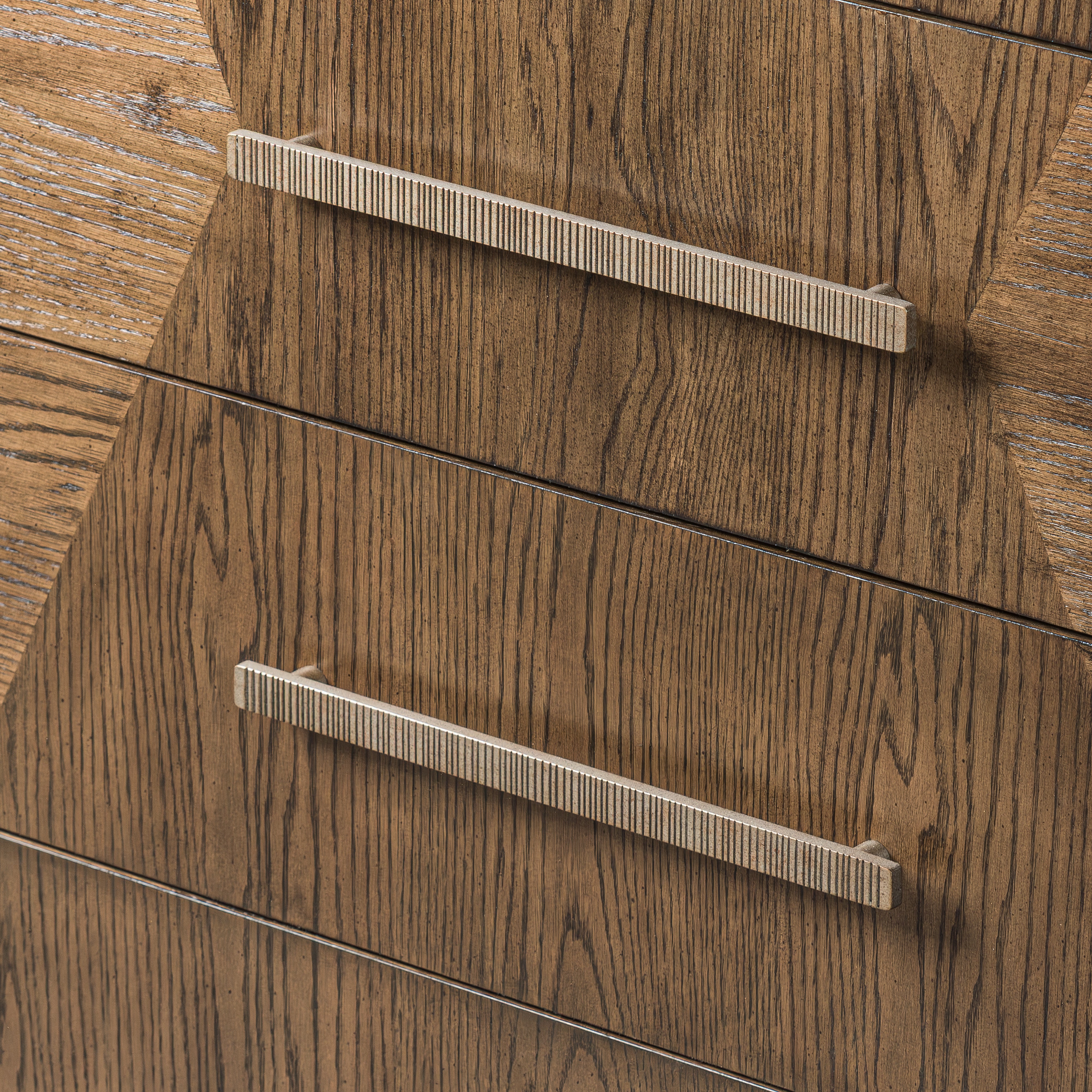 Marlow Oak Chest - Dark